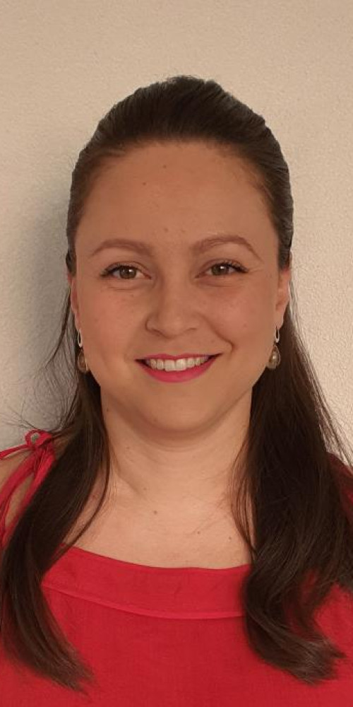 Dra. Cíntia Camillo Nunes D’Andretta