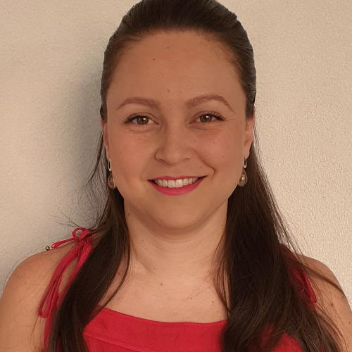 Dra. Cíntia Camillo Nunes D’Andretta