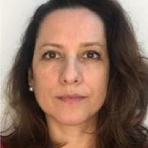 Dra. Solange Peron Bueno Angela