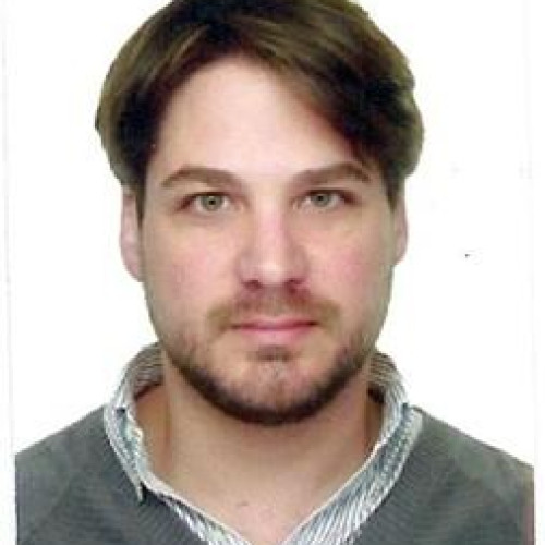 Dr. Raphael Salles Scortegagna de Medeiros